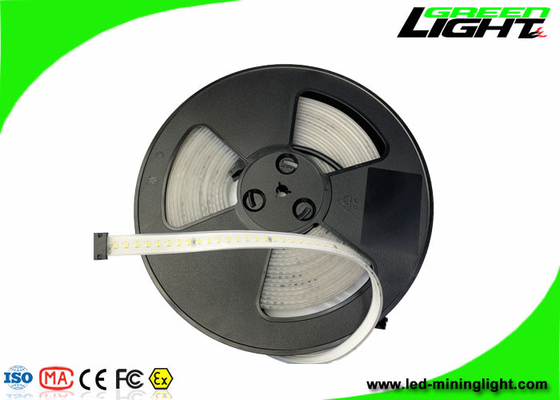 1630 Lumen / M Silikonowe zewnętrzne elastyczne taśmy LED SMD 2835 140Leds do tunelu górniczego
