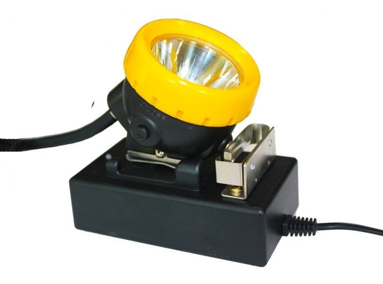 7800mA Akumulatorowe lampy górnicze Typ przewodowy 3 Watt Główna moc LED