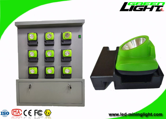 GLC-6 Akumulatorowa latarka górnicza LED z nasadką 110 V-240 V 18 szt.Rack ładujący