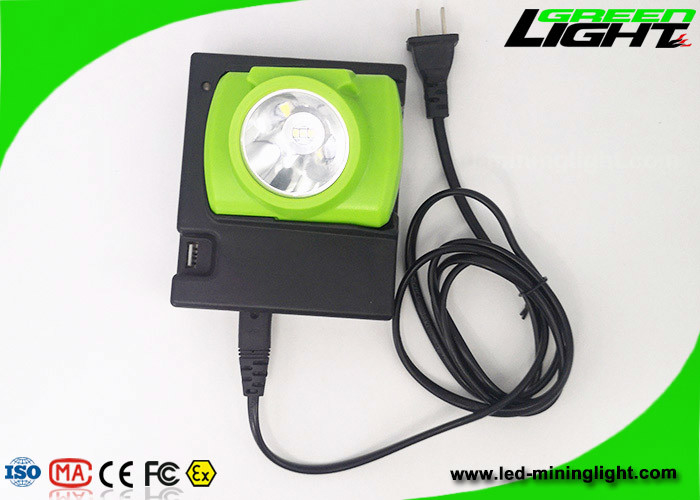 13000lux 1,78W Bezprzewodowa lampa czołowa LED litowo-jonowa 232lum z wyświetlaczem